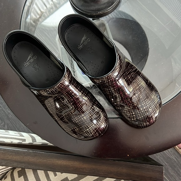 Dansko professional Clogs size 42 lightly used - Picture 3 of 7